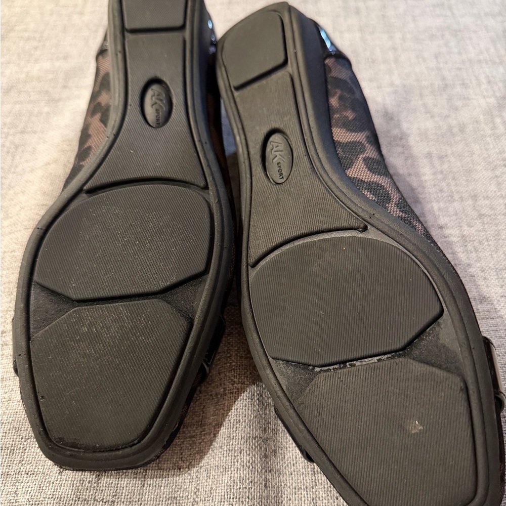 Anne Klein Sport Black and Brown Flats - Picture 3 of 3